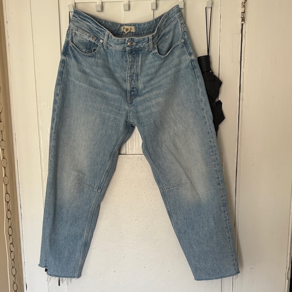 Madewell The Darted Barrel Leg Jean